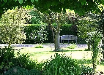 Apple Tree Cottages Saltmarshe 4*,