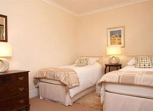 Apple Tree Cottages Saltmarshe 酒店